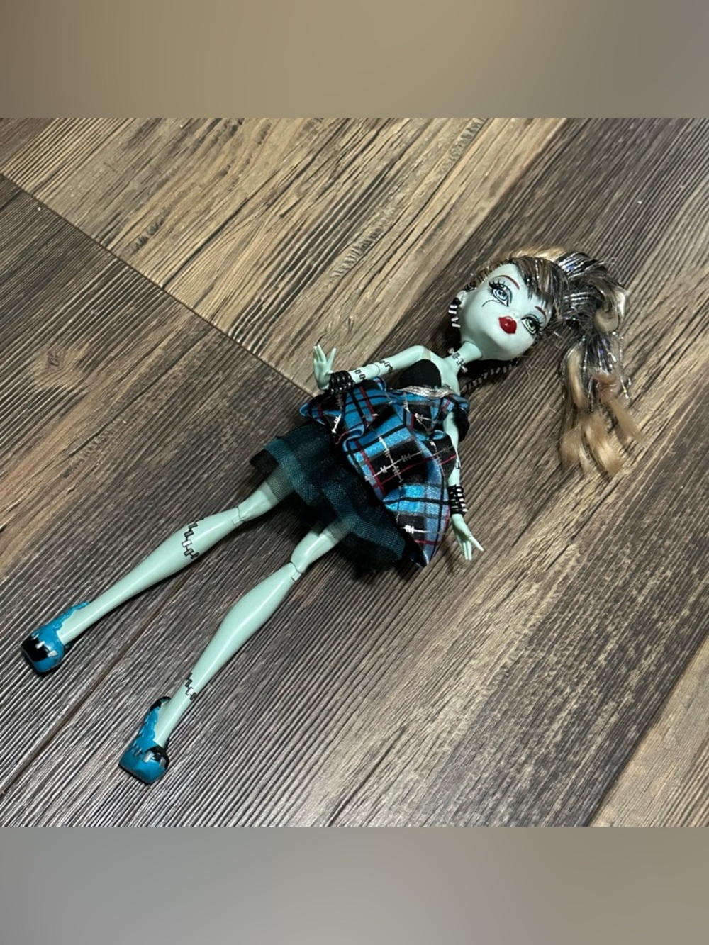 Monster High Frankie Stein sweet 1600 doll